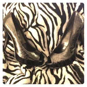 NEW NEW Black sexy peep toe heels