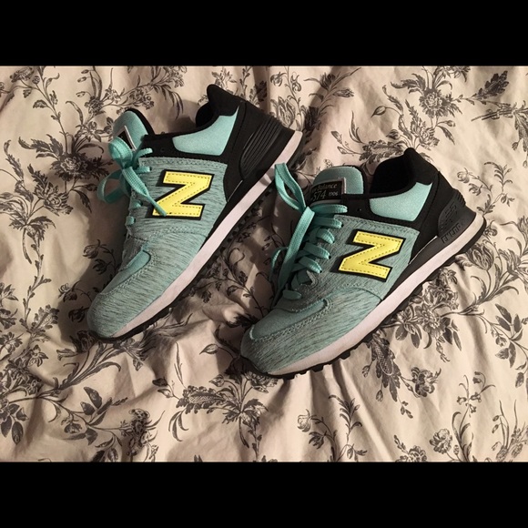 New Balance 574 !$40 on Ⓜ️ercari!