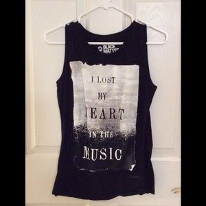 Graphic tank top 💥SOLD💥