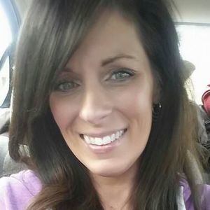 Meet your Posher, Carrie