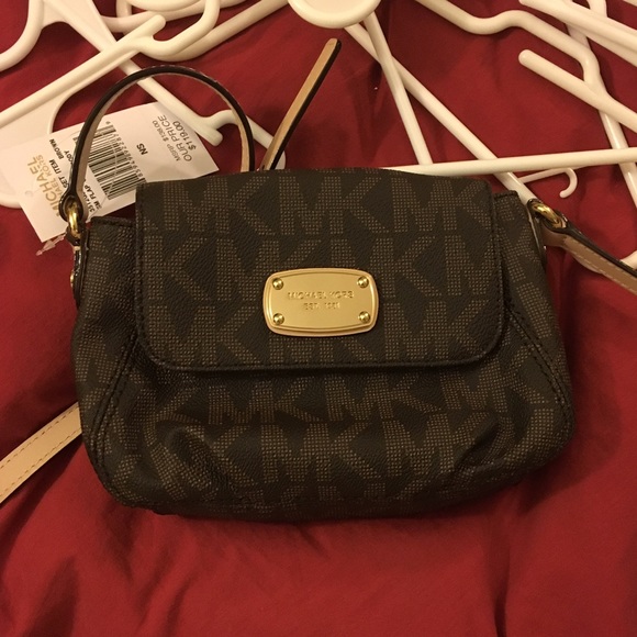 Michael Kors purse