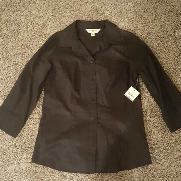 Button up shirt - Picture 2 of 2