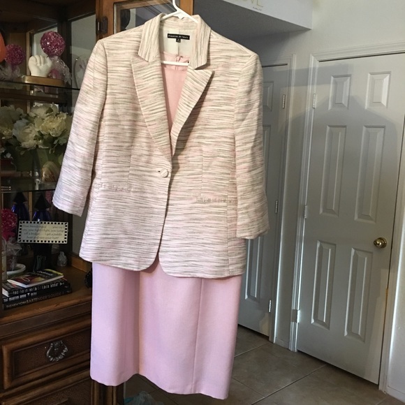 Preston & York Women's dress Suit