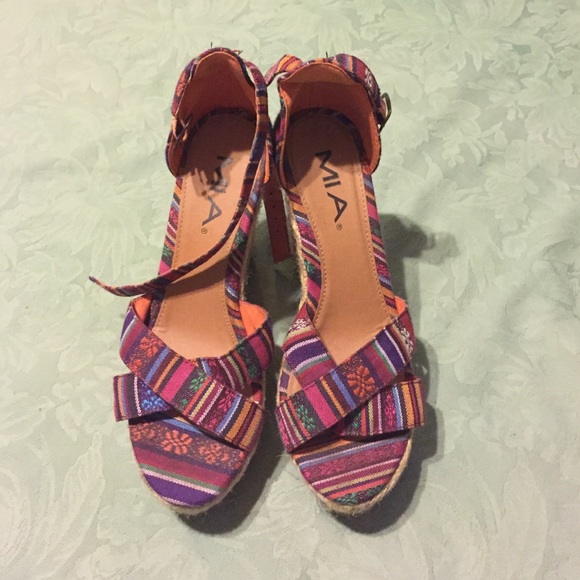 Open toed wedges - Picture 4 of 4