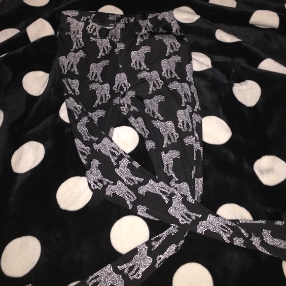 Leopard leggings