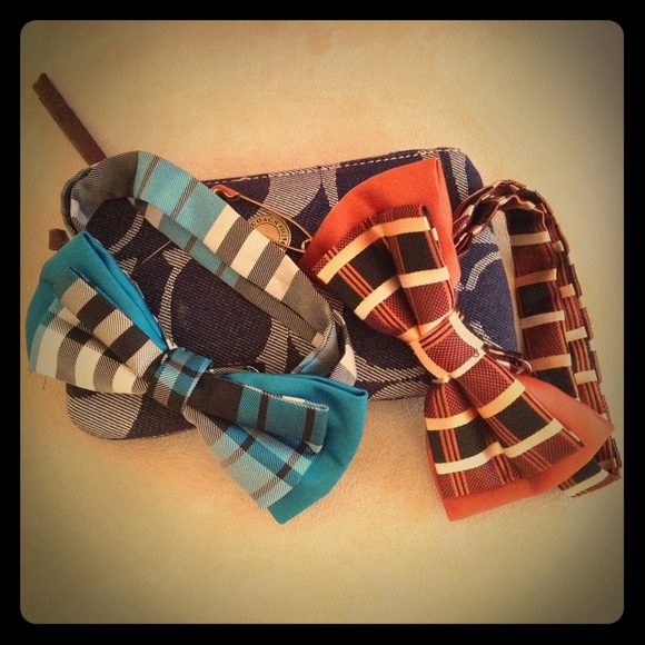 Set of 2 Bow ties