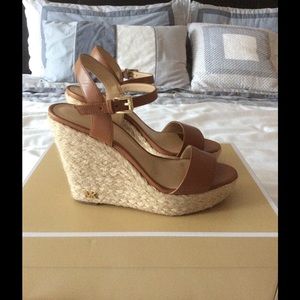 michael kors jill leather wedge