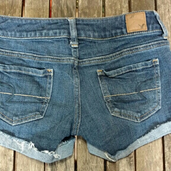 Cute American Eagle fold up shorts