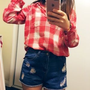 Women's plaid shirt