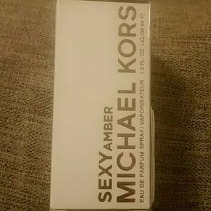 Sexy Amber Michael Kors
