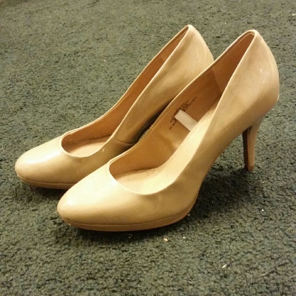 Nude heels