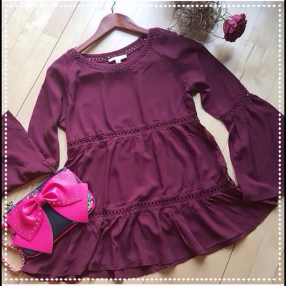 Boutique Tops - ❗️FINAL❗️NO OFFERS❗️5⭐️Rated Flattering Top