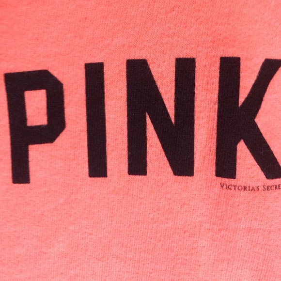 Vs PINK crewneck - Picture 2 of 3