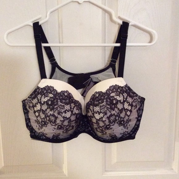 Victoria's Secret bra             💥SOLD💥