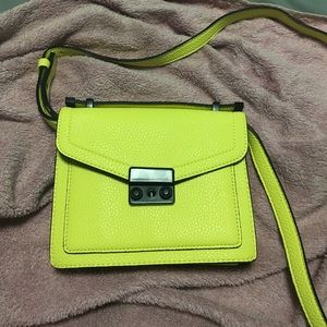 A yellow, hunny bee bag(not highlighter yellow)
