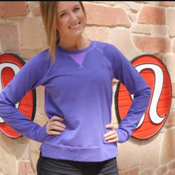 Lululemon Voyager Pullover
