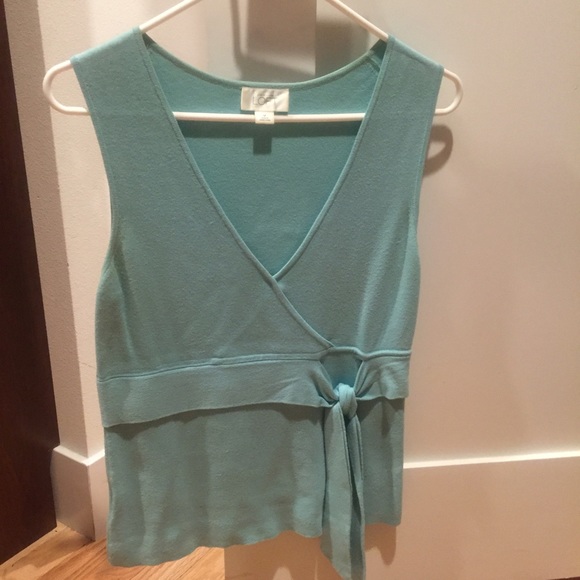 Ann taylor loft knit szM turquoise knot tie shirt