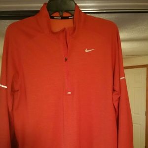 Men's Nike long sleeve shirt