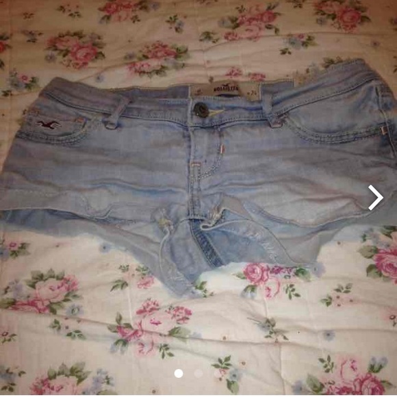 Hollister jean shorts