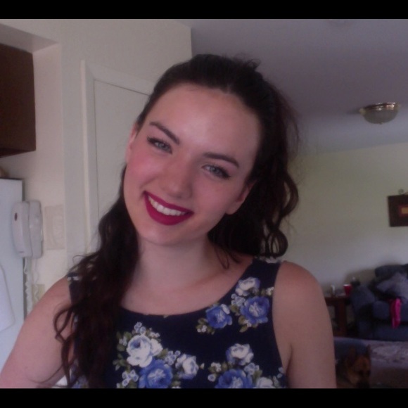 Meet your Posher, Kaya