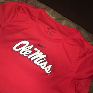 OLE MISS 🔴🔵 Nike Dri-Fit Shirt