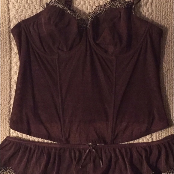 NWOT Cacique Leopard Trim Corset 18 20 Thong 22 24