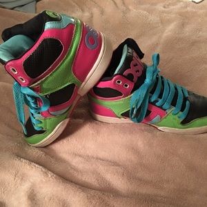 Osiris multicolored skateboarding shoe Osiris multicolored skateboarding shoe