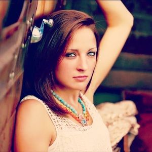 Meet your Posher, Kelli