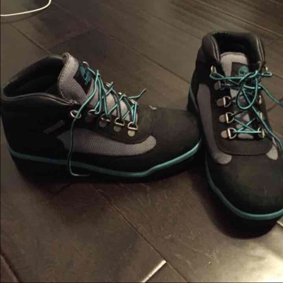 Blue black and gray timberlands size 7