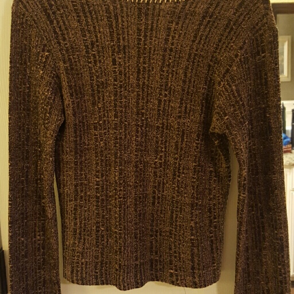Sweater - Picture 2 of 2
