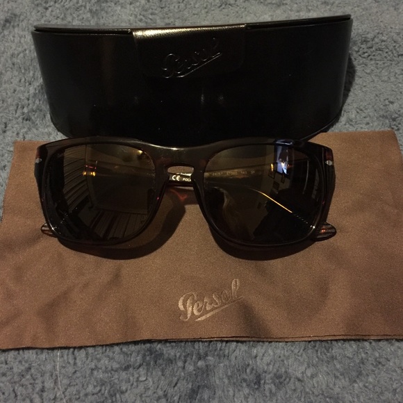 🌟SALE🌟Authentic LE Persol sunglasses