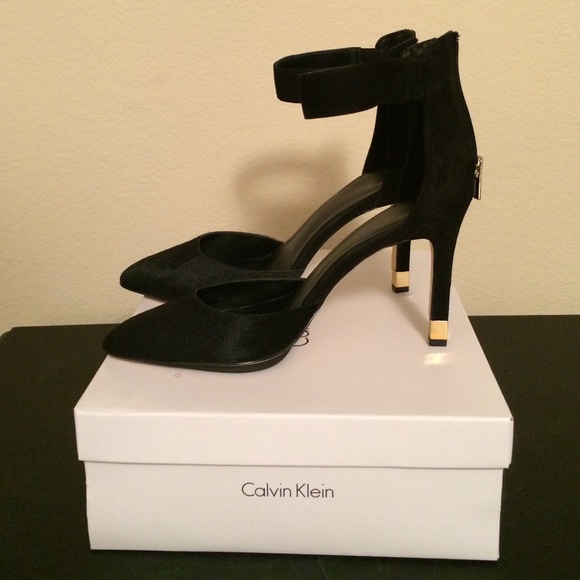 Calvin Klein Dress Pump