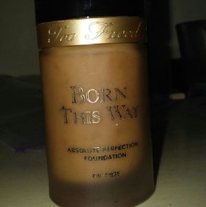 Selling too faced born this way foundation
