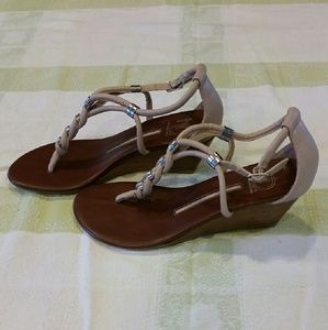 Chic Stappy Sandals
