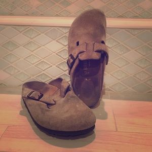 Birkenstock Boston Taupe Suede Clog