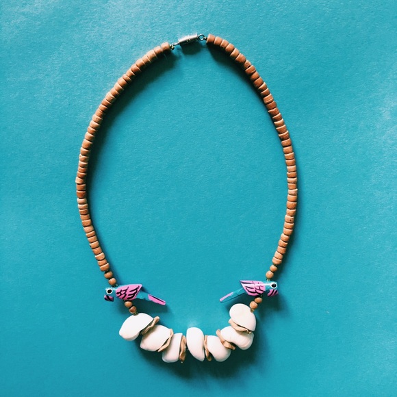 Vintage Wood Parrot Seashell Necklace - Picture 1 of 3