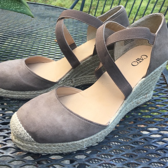 Perfect summer wedges!!