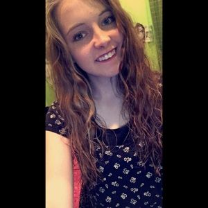 Meet your Posher, Abby