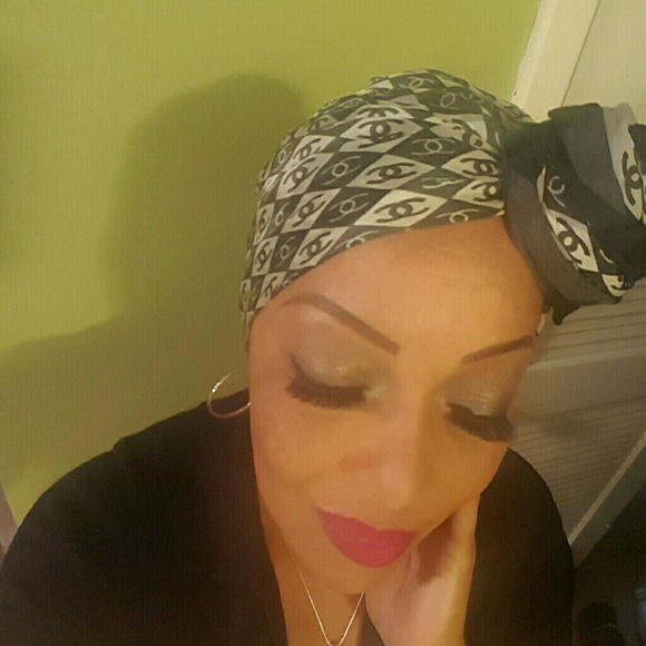 Meet your Posher, Mercedes - Picture 6 of 7