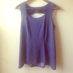 Lululemon tank