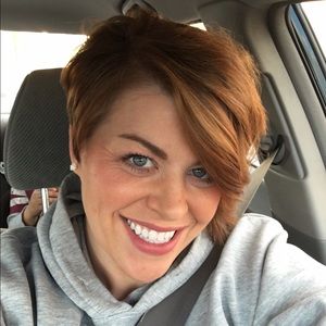 Meet your Posher, Dawnielle