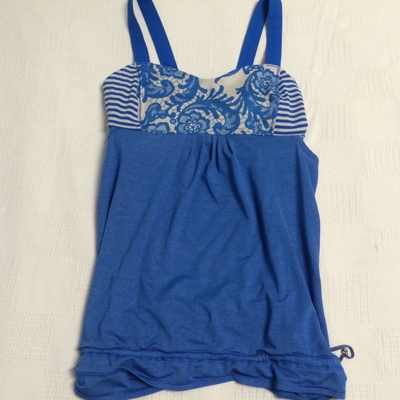 Lululemon back on track tank SZ 8