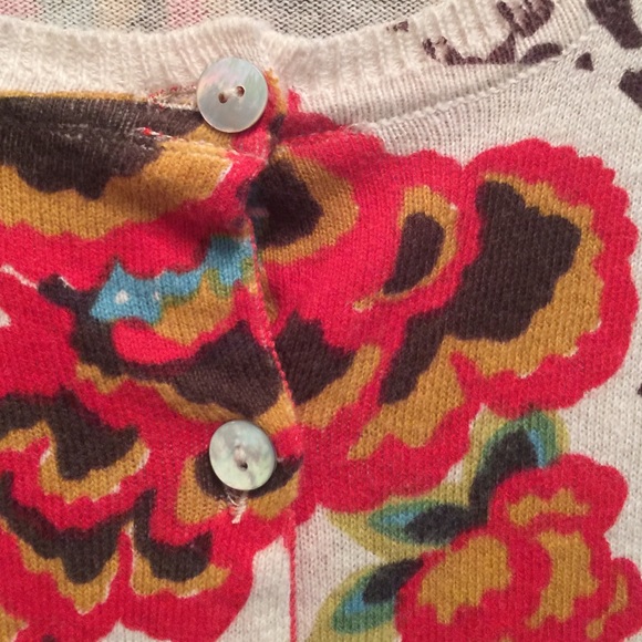 Pretty Print Cardigan - Picture 3 of 4