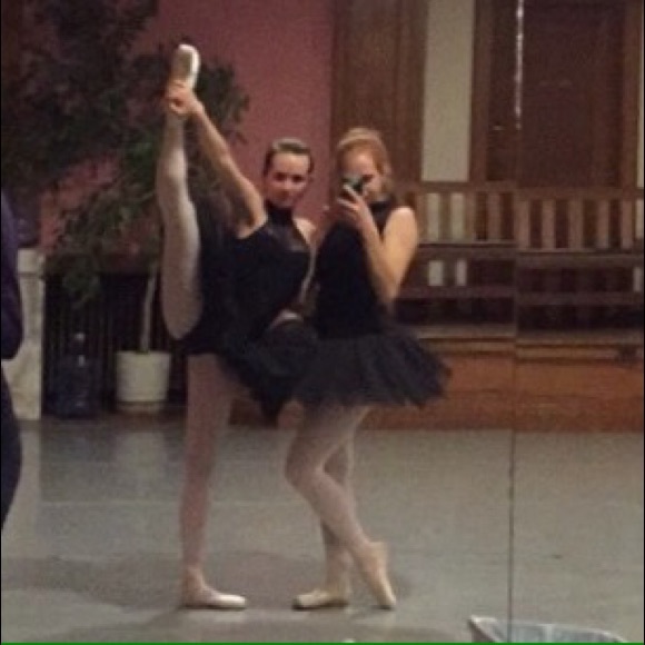 Meet your Posher, Mina