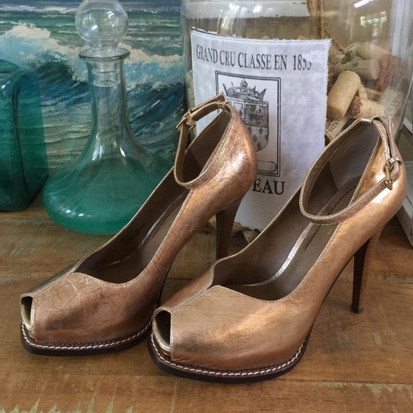Bcbg shoes