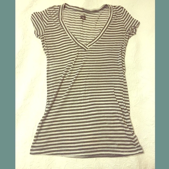 Urban Outfitters T-Shirt
