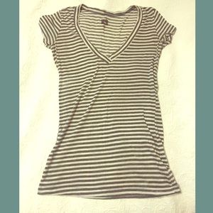 Urban Outfitters T-Shirt