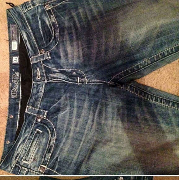 Miss Me boot cut Jeans size 32?31