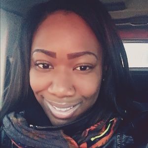 Meet your Posher, Selina