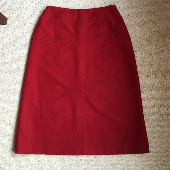 Gorgeous red wool Ann Taylor skirt